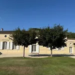 Demeure D Exception Proche Saint Emilion Et Bordeaux Σπίτι διακοπών *