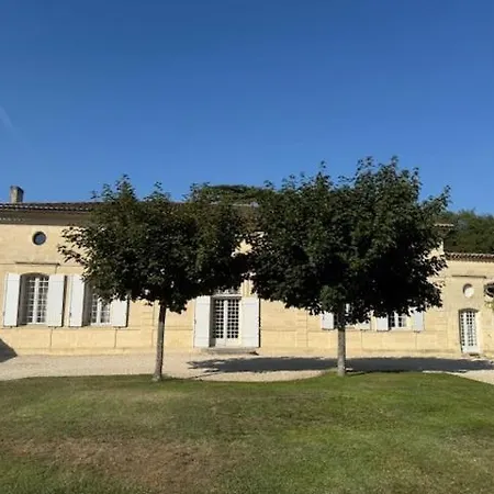 Demeure D Exception Proche Saint émilion Et Bordeaux Сasa de vacaciones *